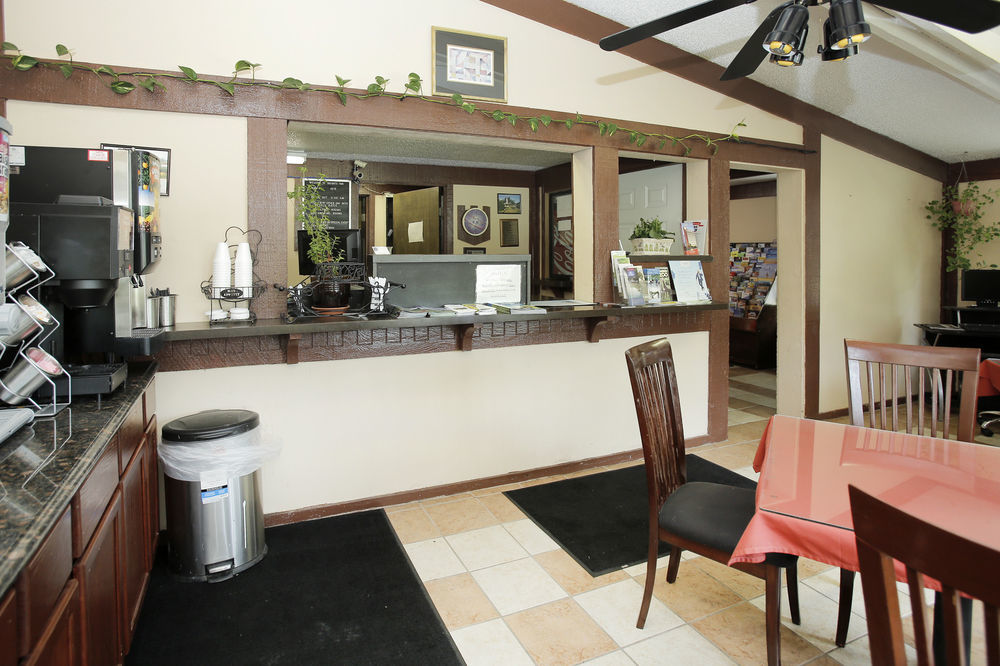 Knights Inn - Battle Creek Luaran gambar