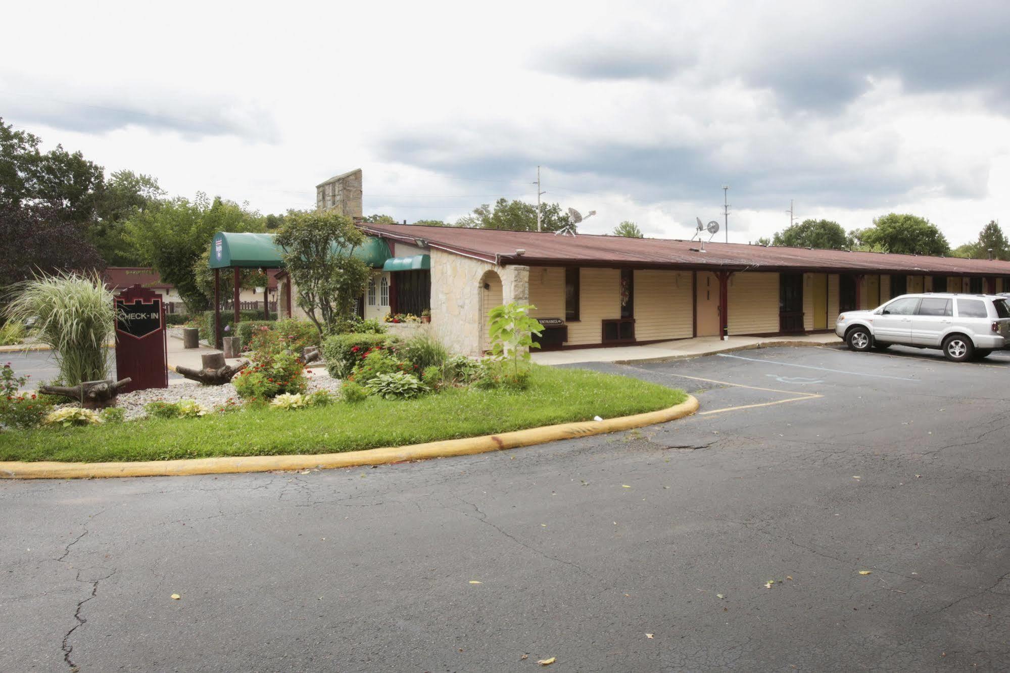 Knights Inn - Battle Creek Luaran gambar