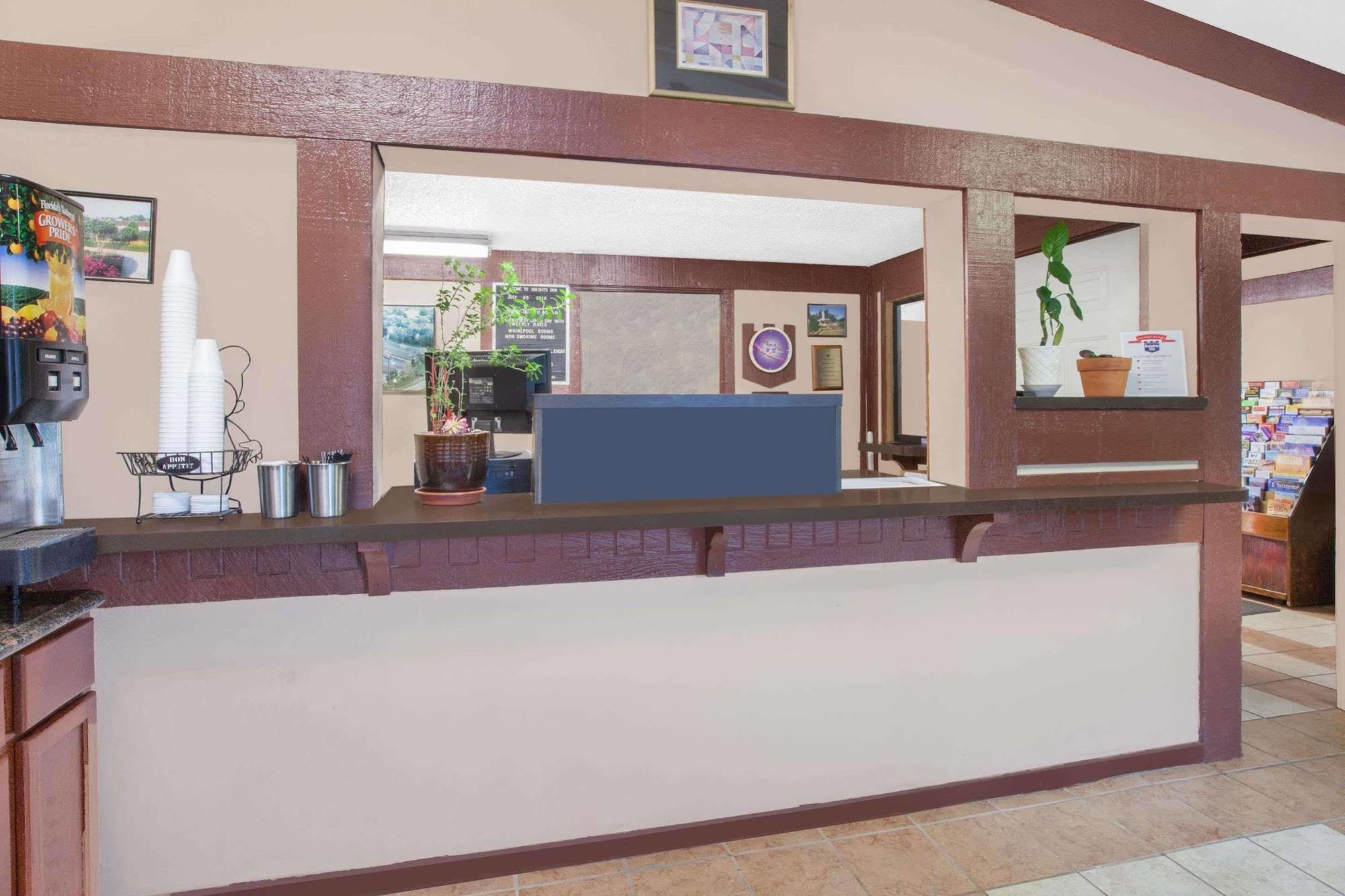 Knights Inn - Battle Creek Luaran gambar