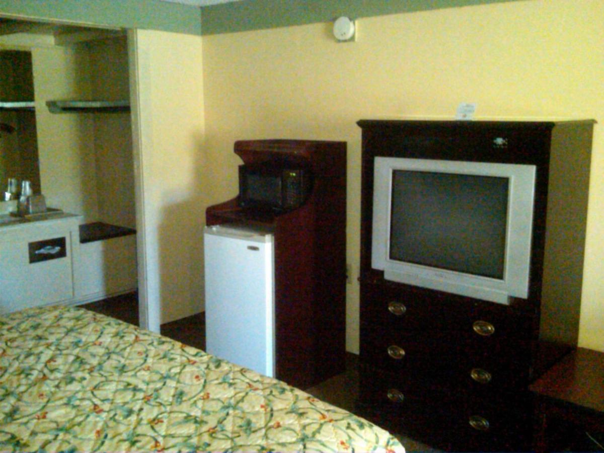 Knights Inn - Battle Creek Bilik gambar